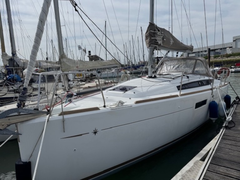 Boot mieten La Rochelle günstig SUN ODYSSEY 349 QR 2016