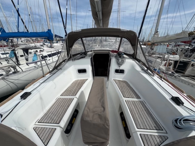 Segelboot mieten in La Rochelle - SUN ODYSSEY 349 QR 2016 SUN ODYSSEY 349 QR 2016