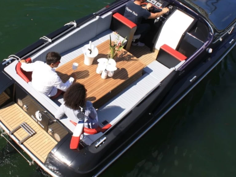 Tullio Abatte Black Swan mieten Paris