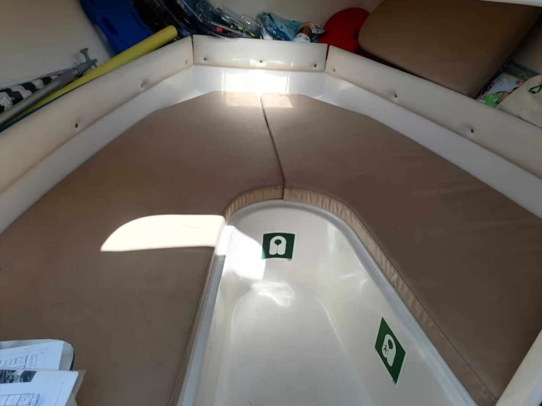 Motorboot mieten in Alikanás zum besten Preis