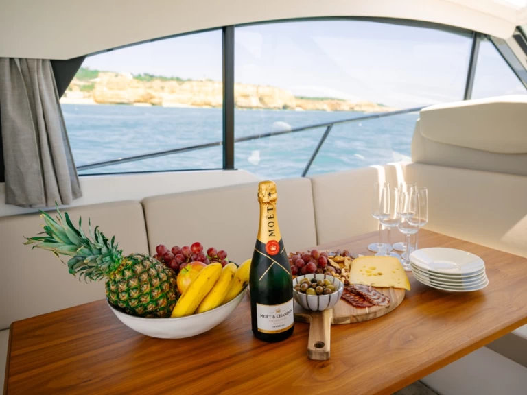 Boot mieten Vilamoura günstig 37 CA