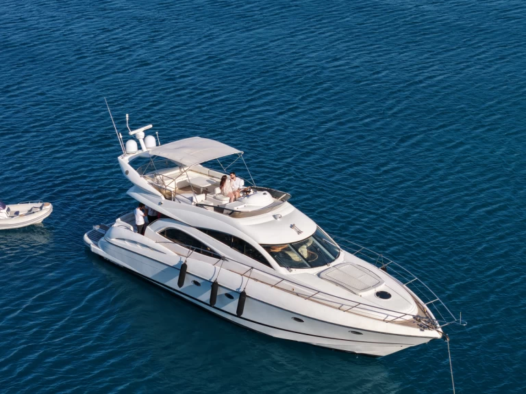 YachtCharter in Vlora - Sunseeker Manhattan 56 auf SamBoat