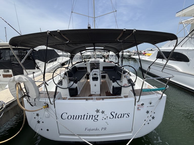 Boot mieten Playa Sardinera günstig Sun Odyssey 440