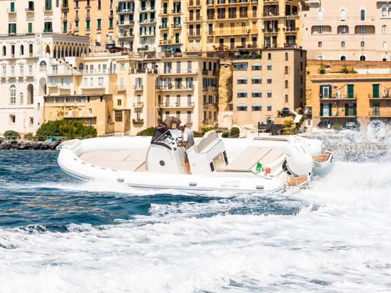 Vermietung Schlauchboot Italiamarine mit Führerschein