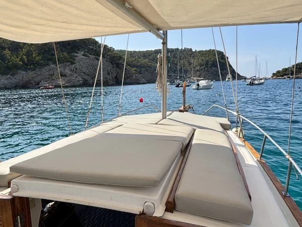 YachtCharter in Port de Sant Miquel - Astilleros Menorquin Conquistador 36 auf SamBoat