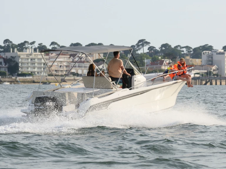 YachtCharter in Arcachon - Ocqueteau Abaco 800 Open CC auf SamBoat
