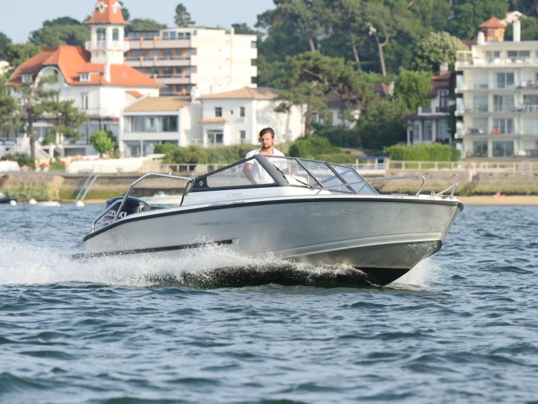 Motorboot mit oder ohne Skipper Silver-Boat mieten in Arcachon
