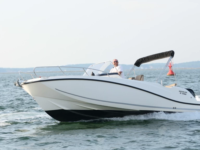 Boot mieten Arcachon günstig Quicksilver 675 Activ Open