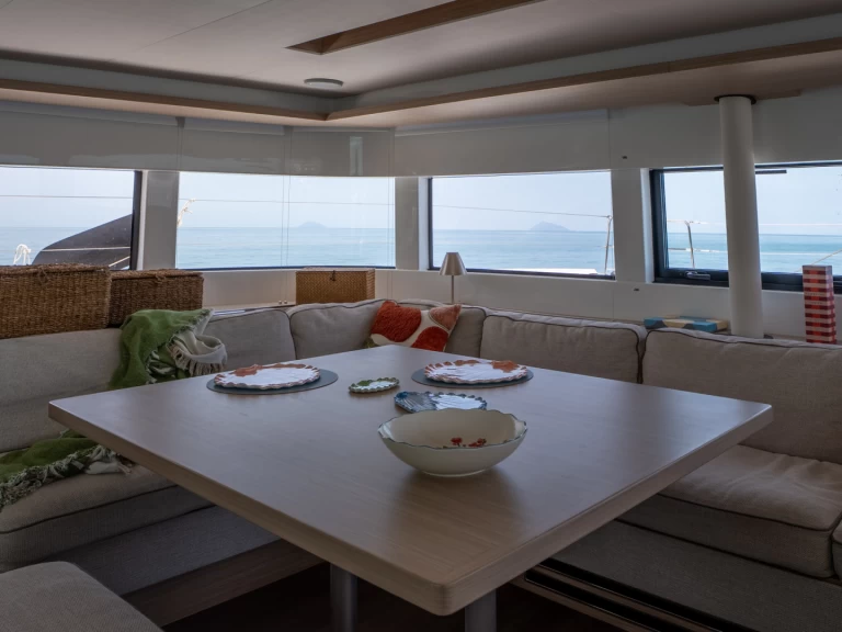 Ein Lagoon Lagoon 51 mieten in Olbia