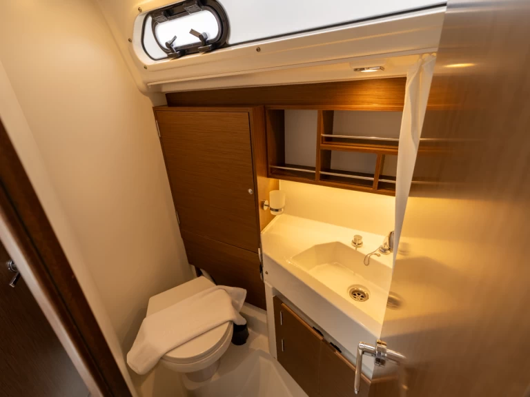 Boot mieten Salerno günstig Oceanis 34.1