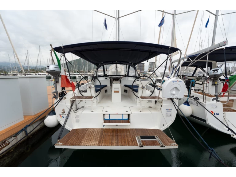 Segelboot mieten in Salerno - Bénéteau Oceanis 37.1