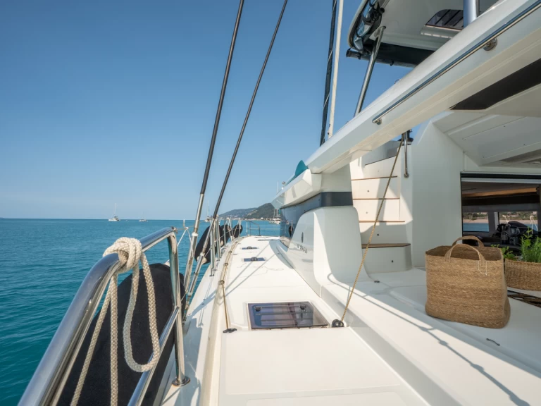 YachtCharter in Capo d'Orlando - Lagoon Lagoon 55 auf SamBoat