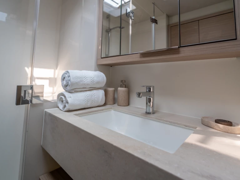 Ein Lagoon Lagoon 55 mieten in Capo d'Orlando