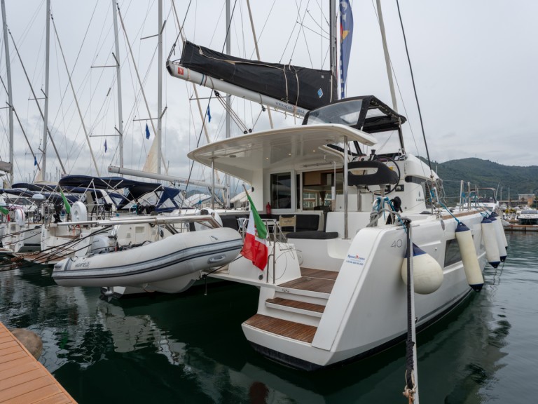 YachtCharter in Salerno - Lagoon Lagoon 40 auf SamBoat