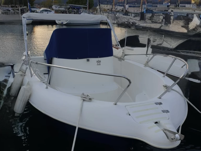Motorboot mieten in Toulon zum besten Preis