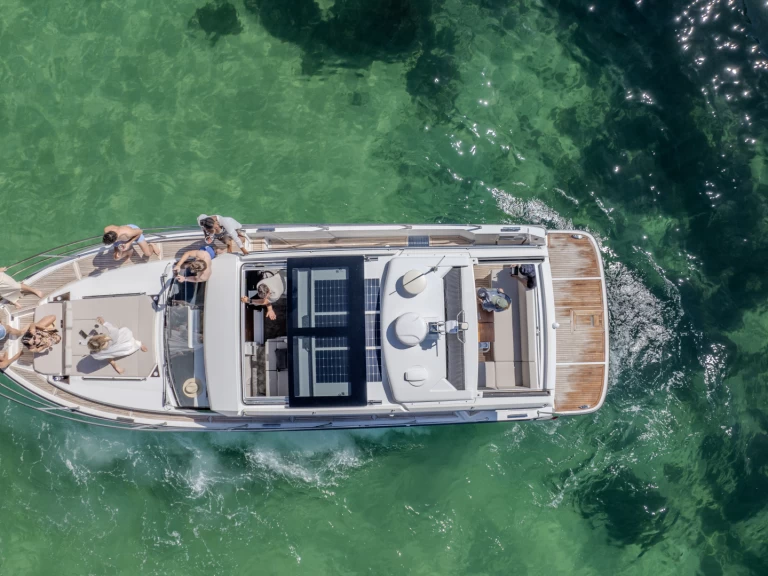 Ein Grandezza 37 CA mieten in Vilamoura