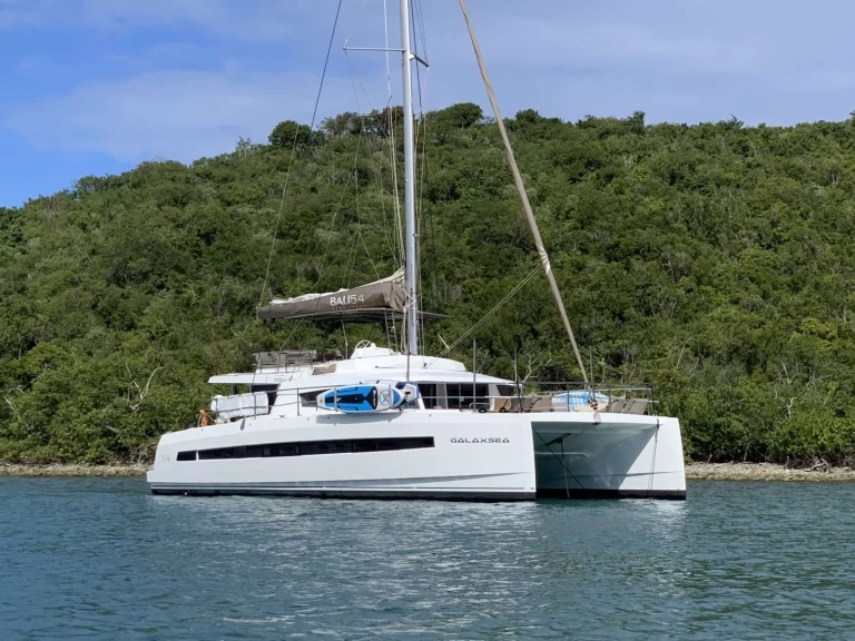 Vermietung Yacht Bali mit Führerschein