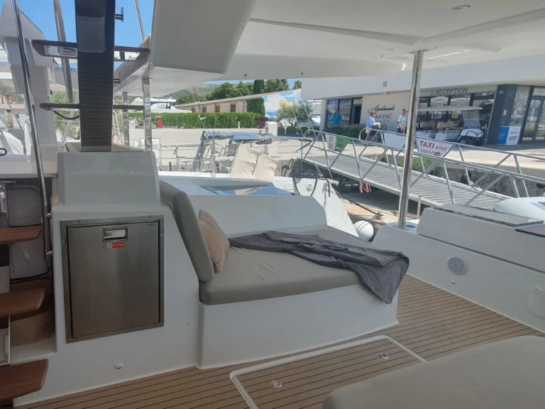 Ein Fountaine Pajot Aura 51 mieten in Seget Donji