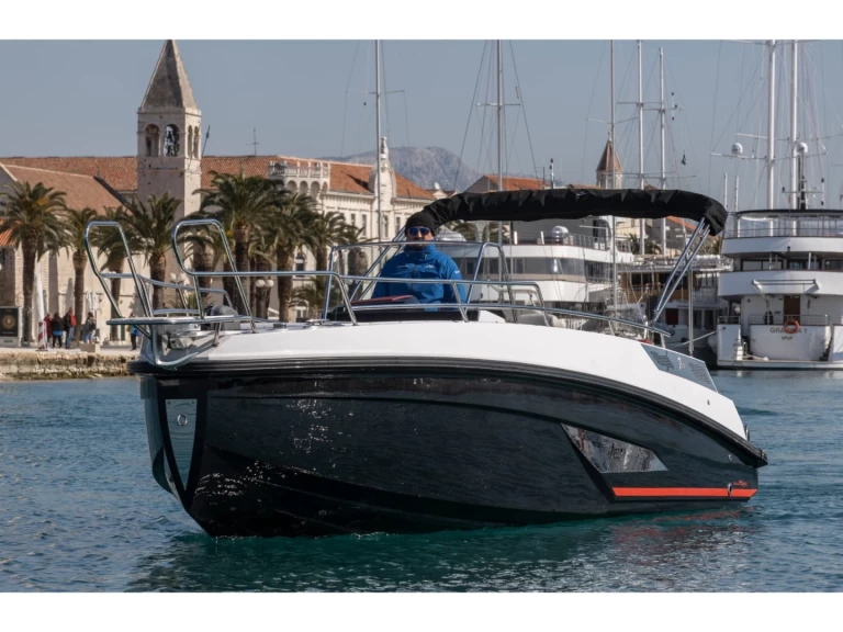 Bootsverleih Arrow Arabis 23 Arrow Arabis 23 Trogir Samboat