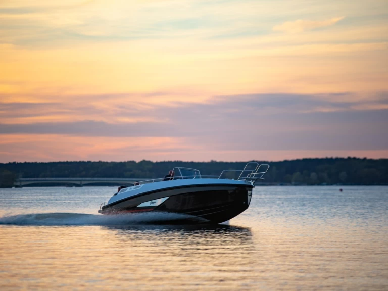 Vermietung Motorboot Arrow Arabis 23 mit Führerschein