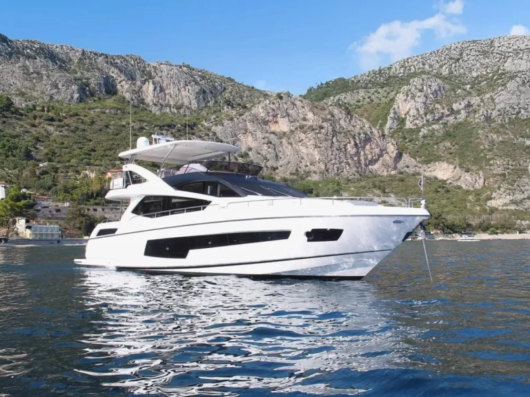 Ein Sunseeker Sunseeker 75 Yacht mieten in Seget Donji