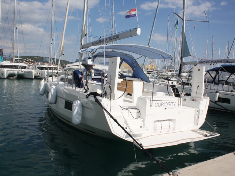 Boot mieten Seget Donji günstig Dufour 41 - 3 cab.