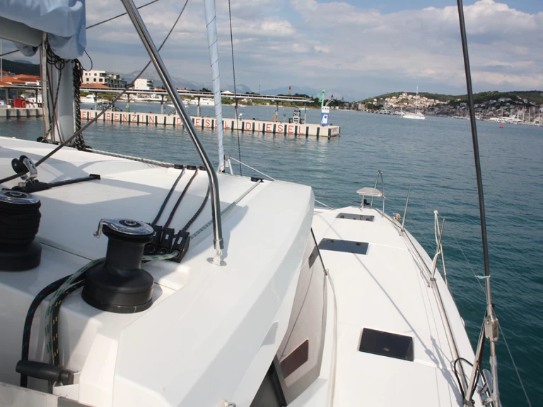 Katamaran mieten in Seget Donji - Fountaine Pajot Astrea 42