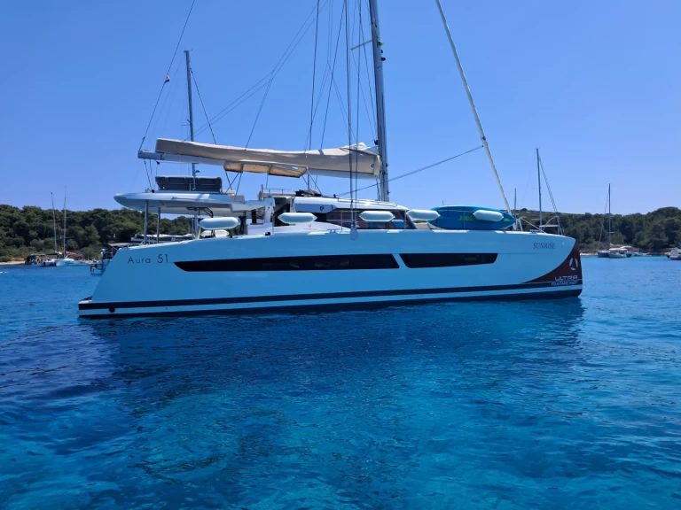 Ein Fountaine Pajot Aura 51 mieten in Seget Donji