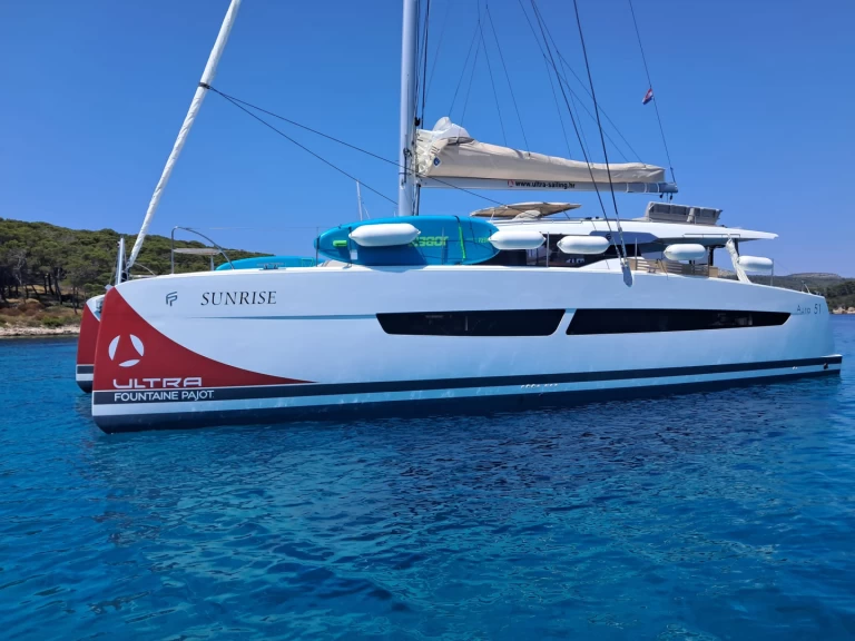 Bootsverleih Fountaine Pajot Aura 51 Seget Donji Samboat