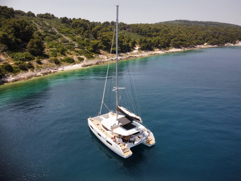 YachtCharter in Kaštela - Lagoon Lagoon 46 auf SamBoat