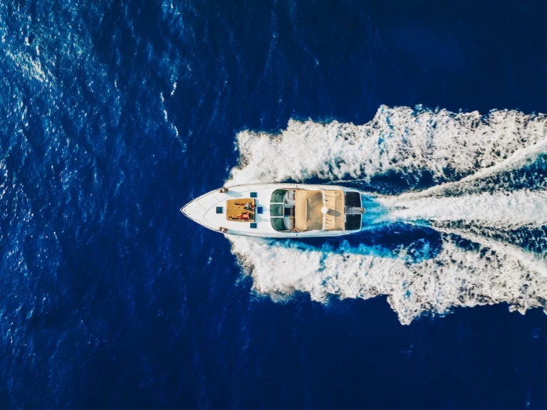 Vermietung Motorboot Cranchi mit Führerschein