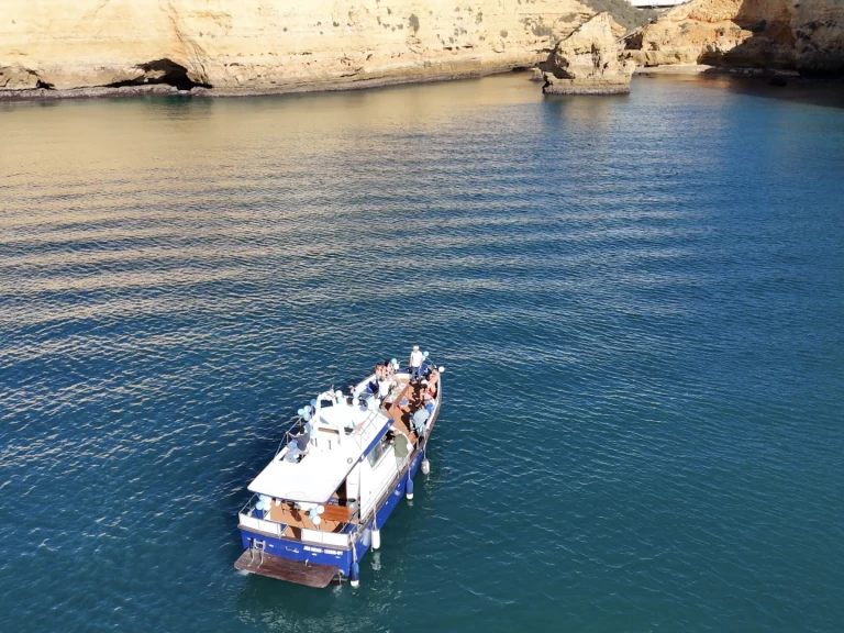 Vermietung Motorboot Yate Cantiere Navale mit Führerschein