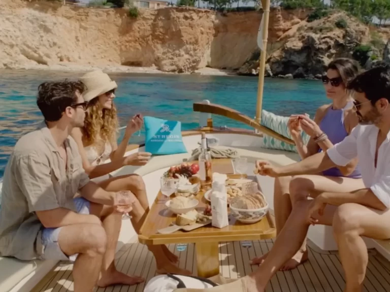 Boot mieten Portals Nous günstig MedVolt M7