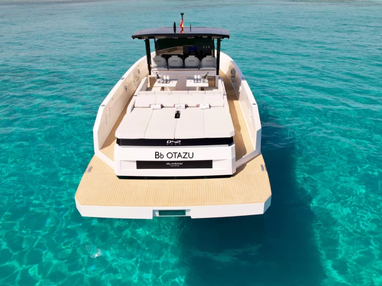 Ein Cranchi Antonio d42 mieten in Ibiza Town