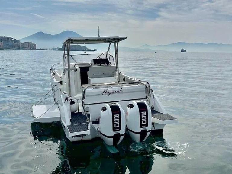 Bootsverleih Bénéteau Flyer 9 Neapel Samboat