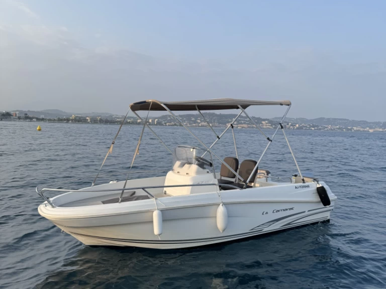 Motorboot mieten in Mandelieu-la-Napoule zum besten Preis