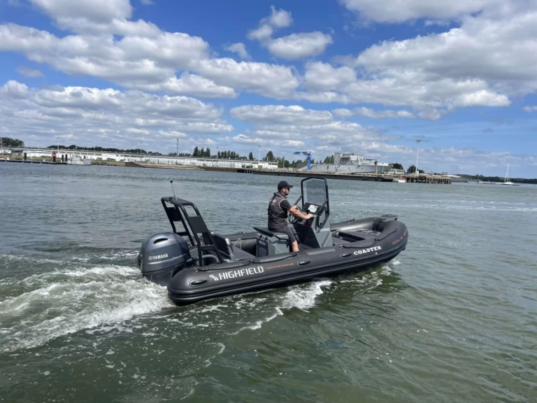 Boot mieten Lorient günstig COASTER 54