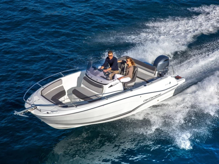 Jeanneau Cap Camarat 6.5 CC Serie 3 mieten Lorient