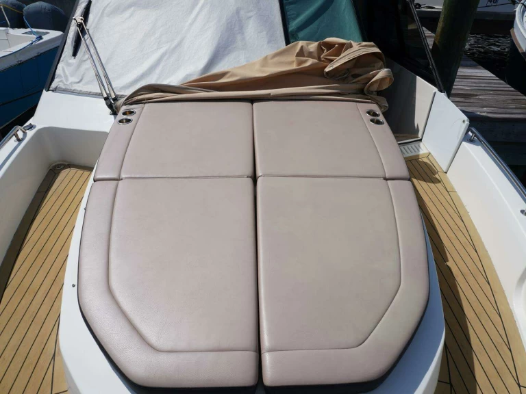 Bootsverleih Jeanneau Leader 36 Golfe-Juan Samboat