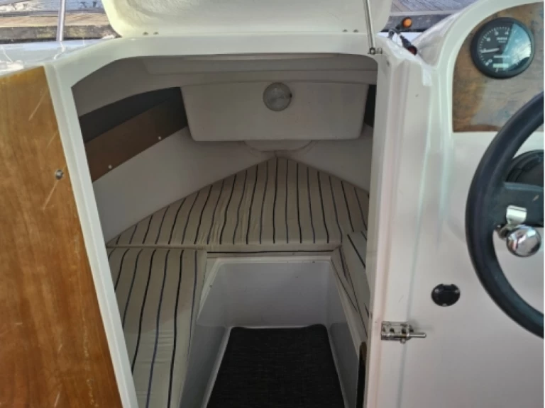 Motorboot mieten in Vigo - Jeanneau Cap Camarat 575