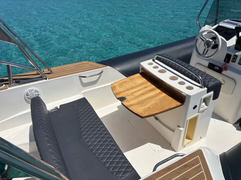 Boot mieten Porto-Vecchio günstig Tempest 700