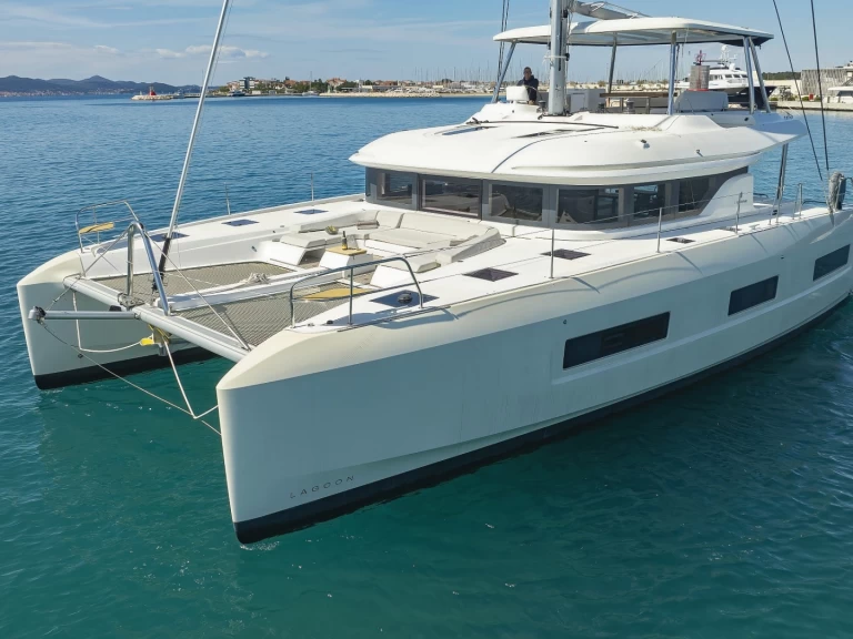 Lagoon Lagoon 55_5 Cabins mieten Sukošan