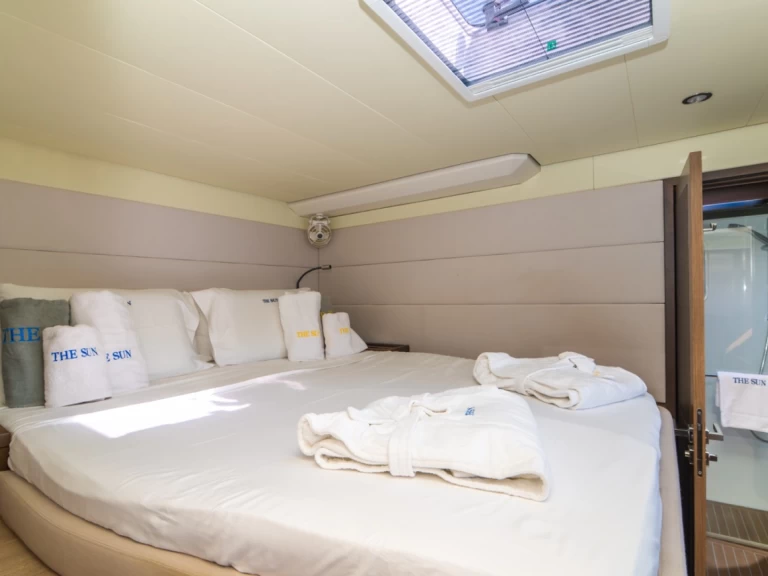 YachtCharter in Cugnana Verde - Lagoon Lagoon 620 auf SamBoat