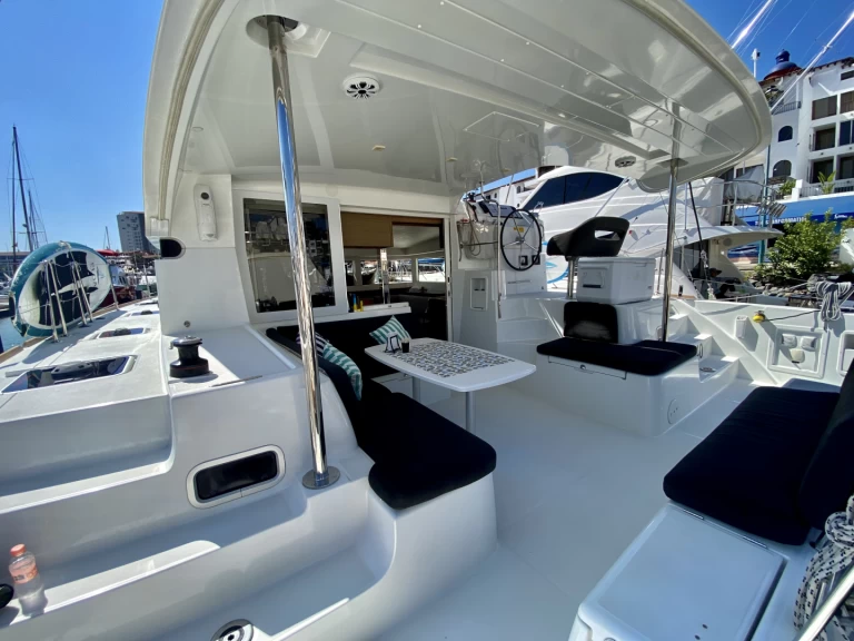 Katamaran mieten in Marina Vallarta zum besten Preis