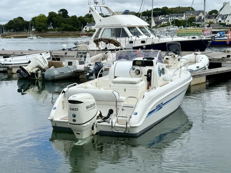 Motorboot mit oder ohne Skipper Arkos mieten in Port de Sainte-Marine