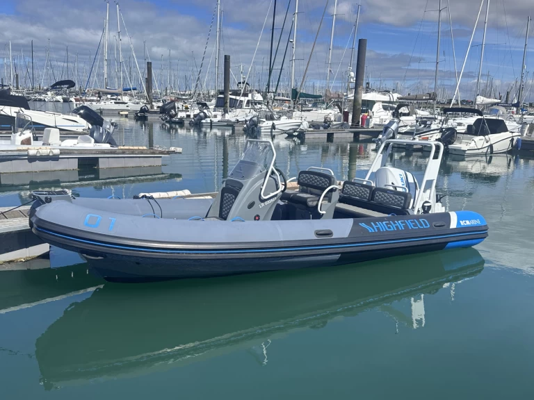 Highfield Patrol 600 mieten La Rochelle