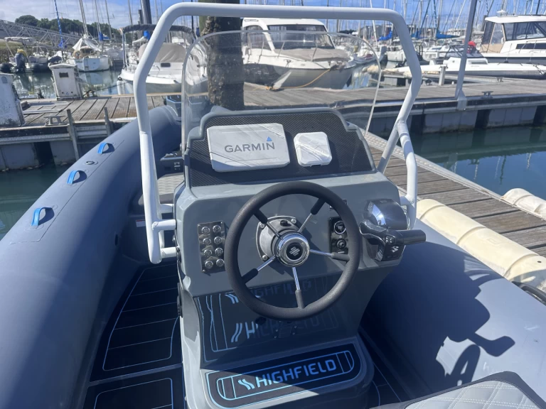 YachtCharter in La Rochelle - Highfield Patrol 600 auf SamBoat