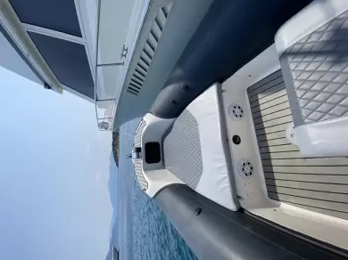 Schlauchboot mit oder ohne Skipper mostro mieten in Glyfáda