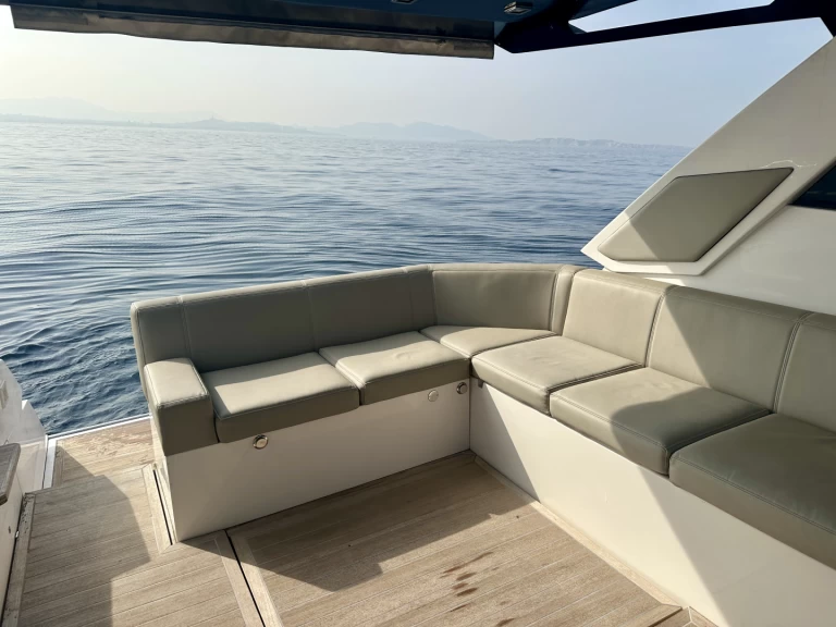 Motorboot mit oder ohne Skipper Rio Yachts mieten in Marseille