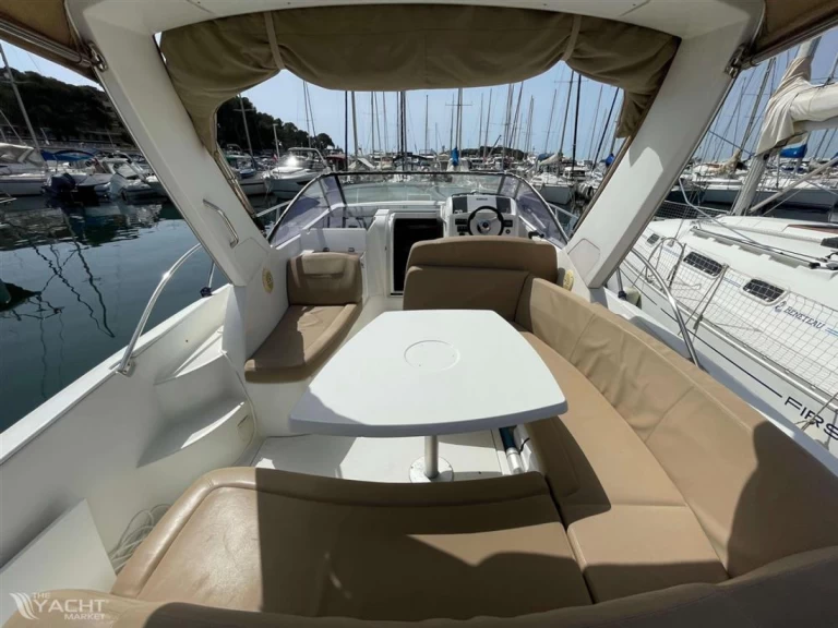 Motorboot mieten in Golfe-Juan zum besten Preis